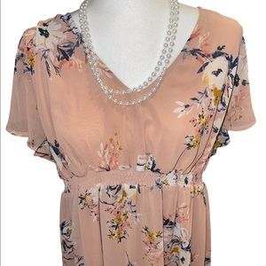 - Maternity Isabel floral maxi‎ dress v-neck angel sleeves size xl NWOT🌸